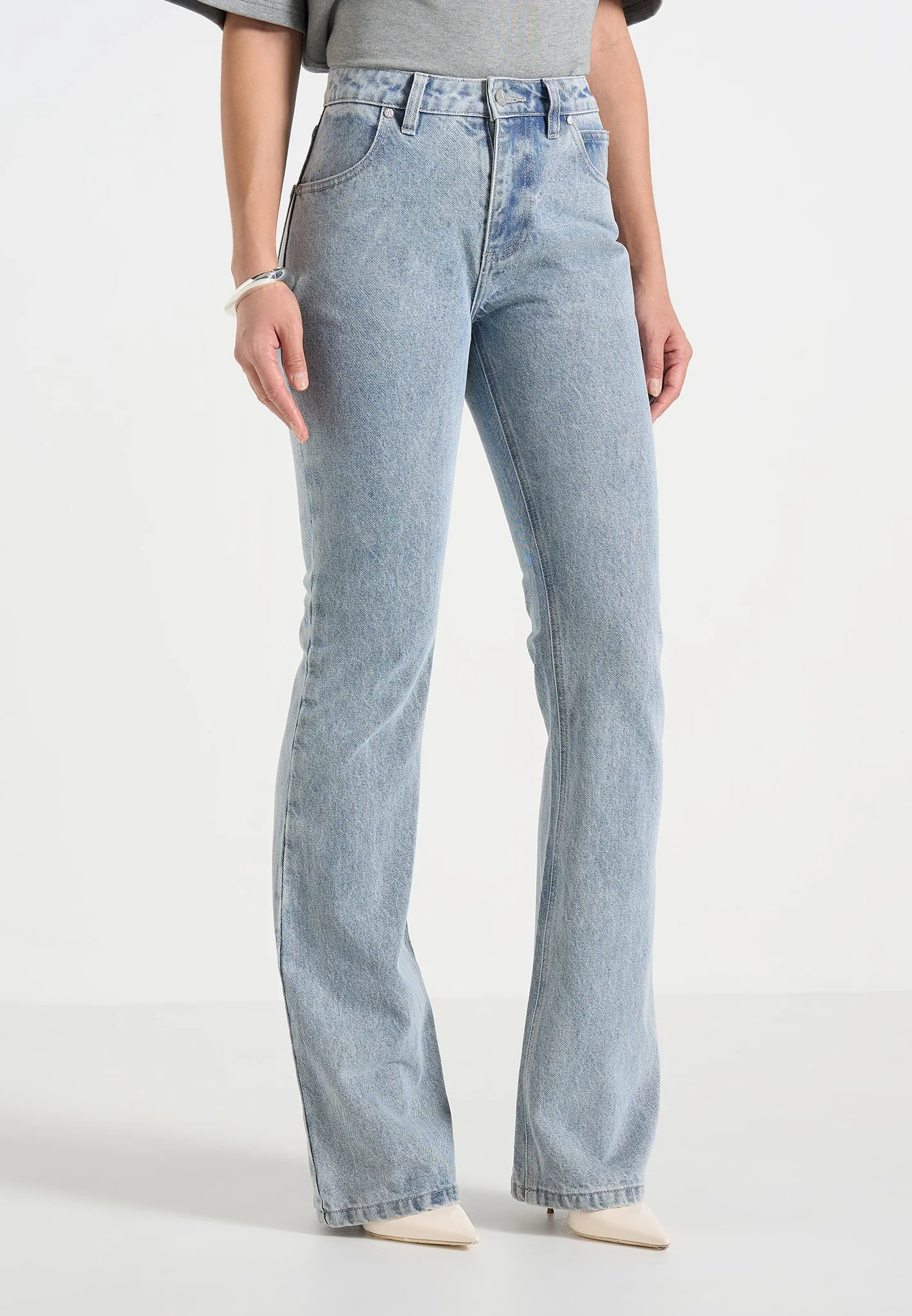 Abbie - Stacked Fit And Flare Jean - Mid Blue