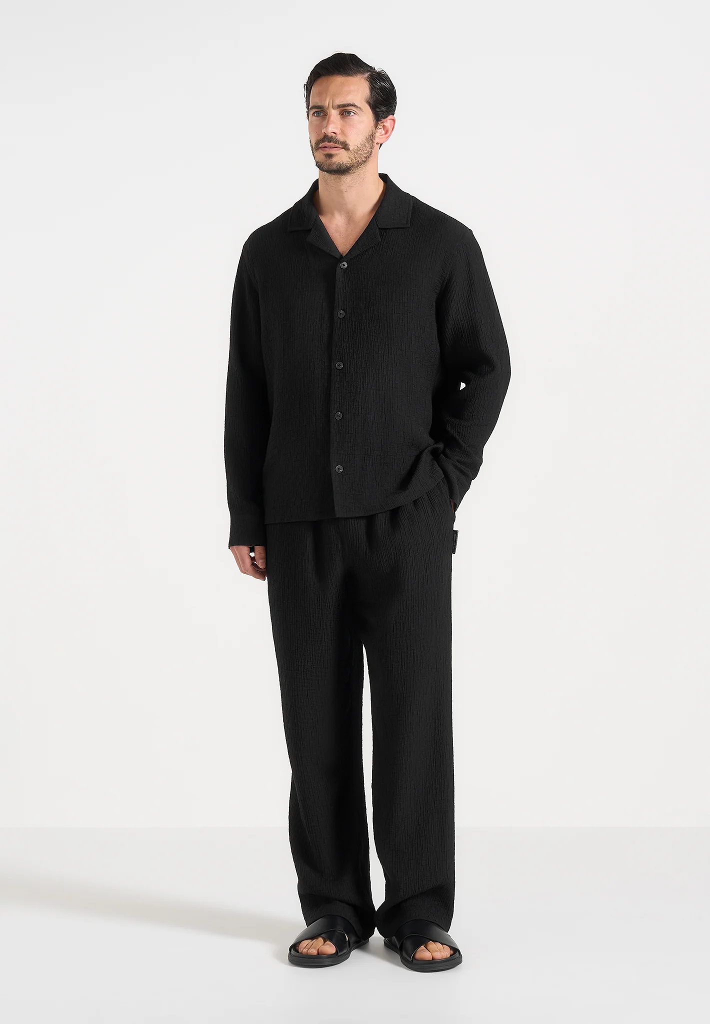 Addison - Unisex Textured Relaxed Fit Trousers - Black - Image 5