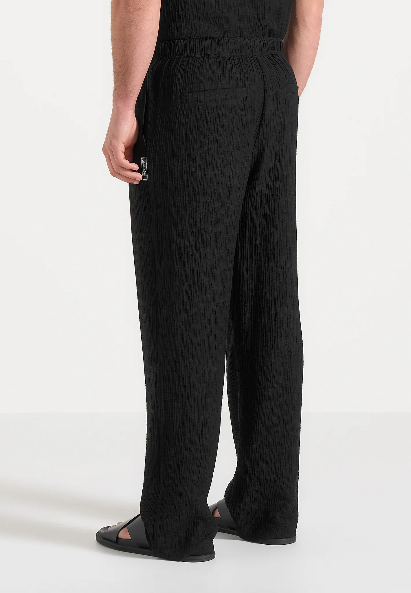 Addison - Unisex Textured Relaxed Fit Trousers - Black - Image 7