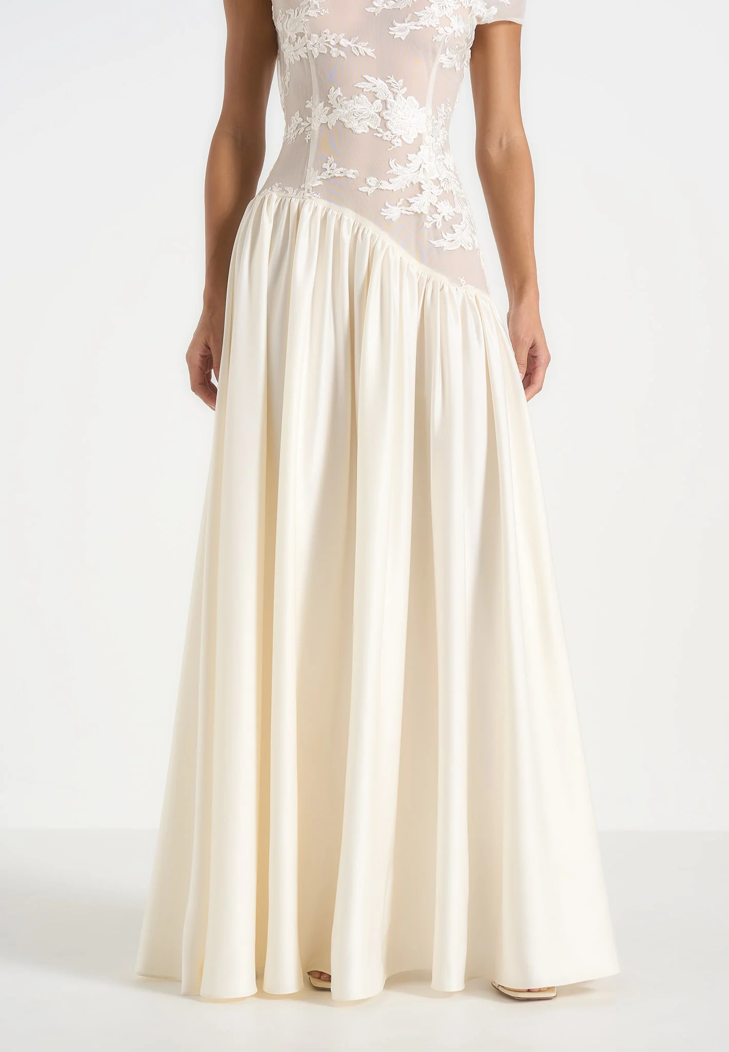 Alanna - Off Shoulder Fit and Flare Maxi Dress - Ivory - Image 3
