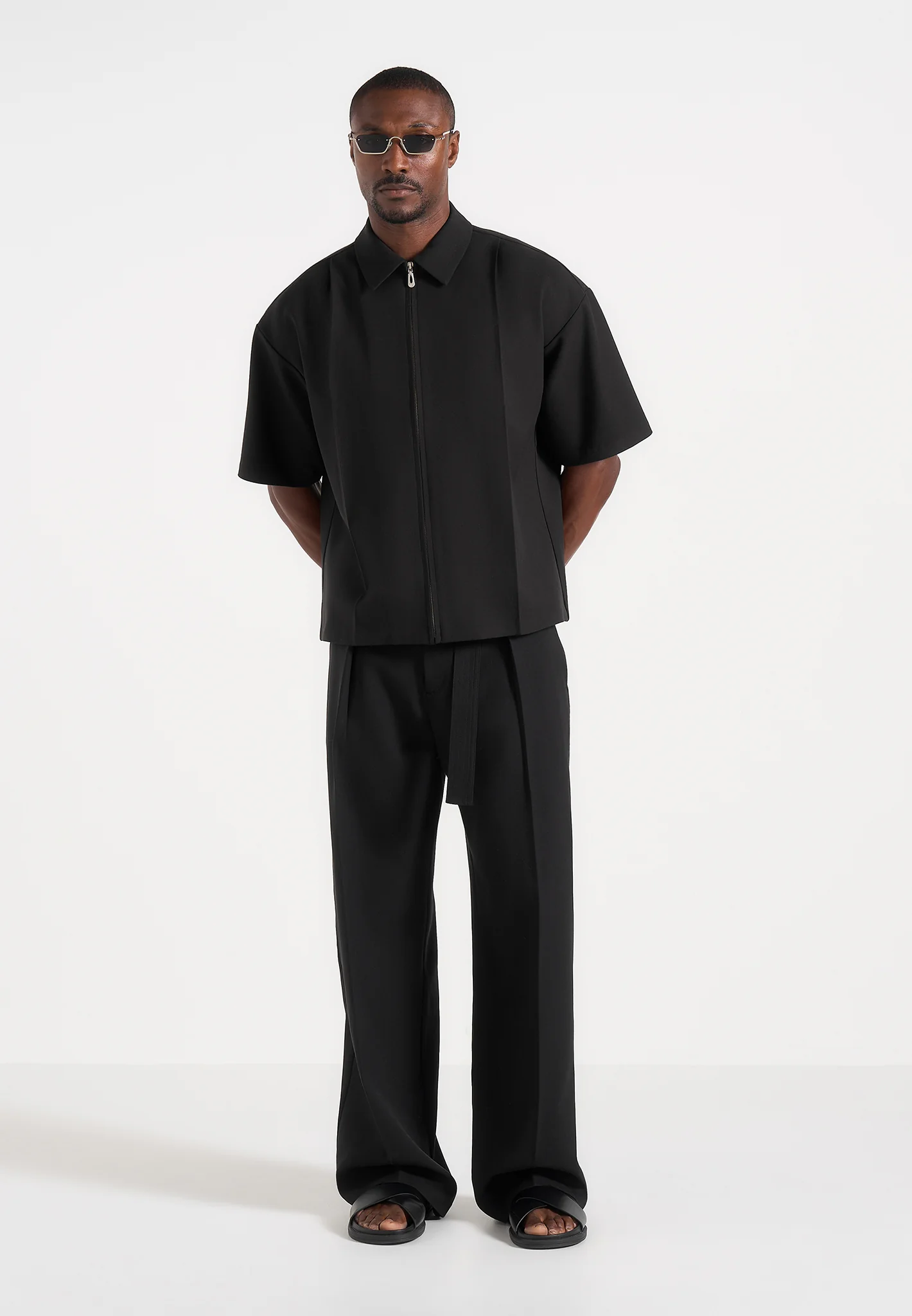 Aven - Boxy Shirt With Crease - Black - Image 3