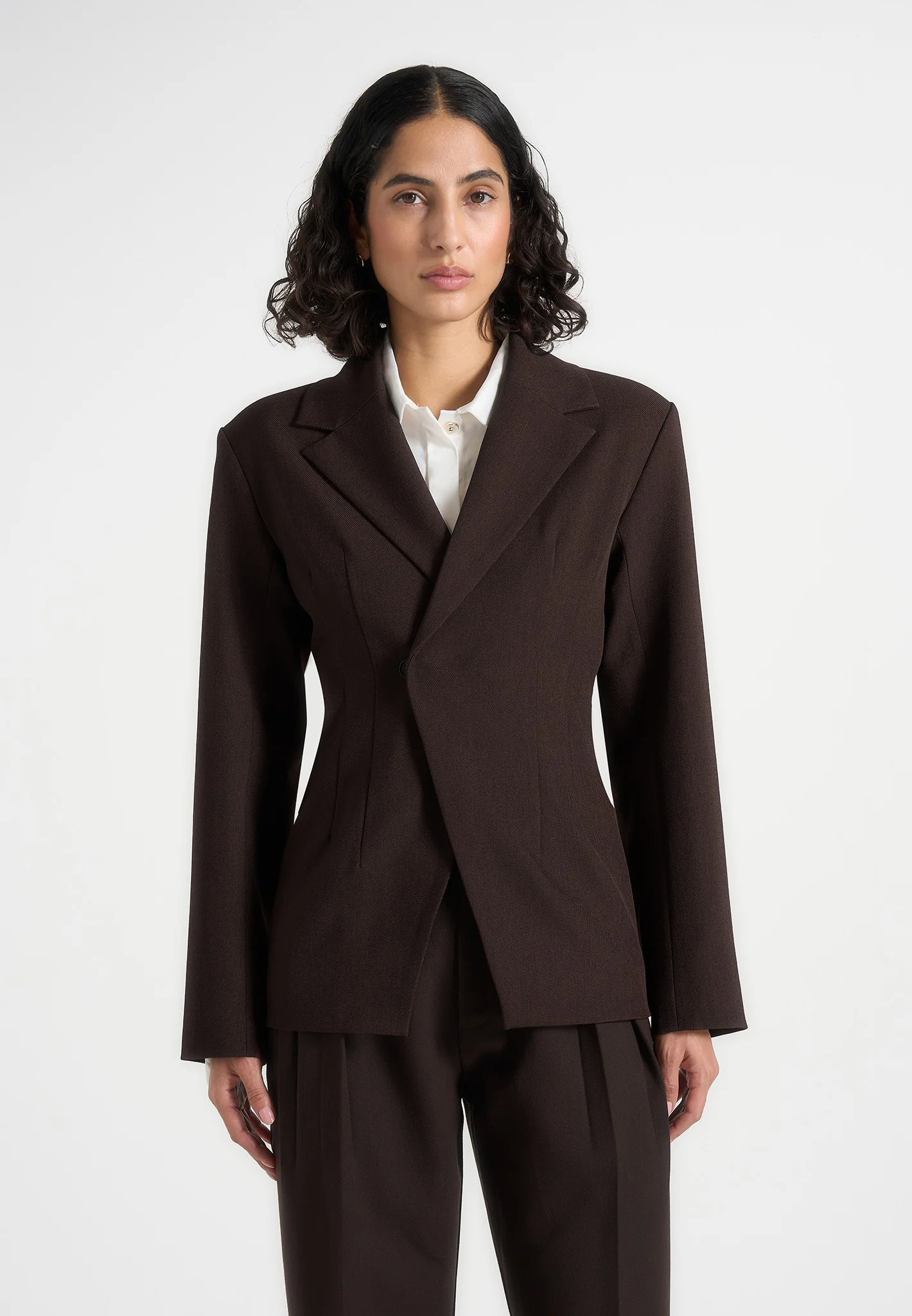 Beatrice - Tailored Cinched Blazer - Dark Brown - Image 2