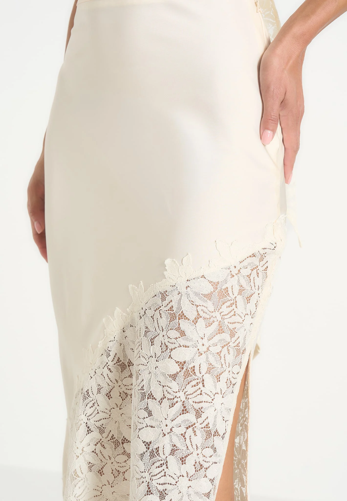 Belle - Satin and Lace Maxi Skirt - Champagne - Image 3