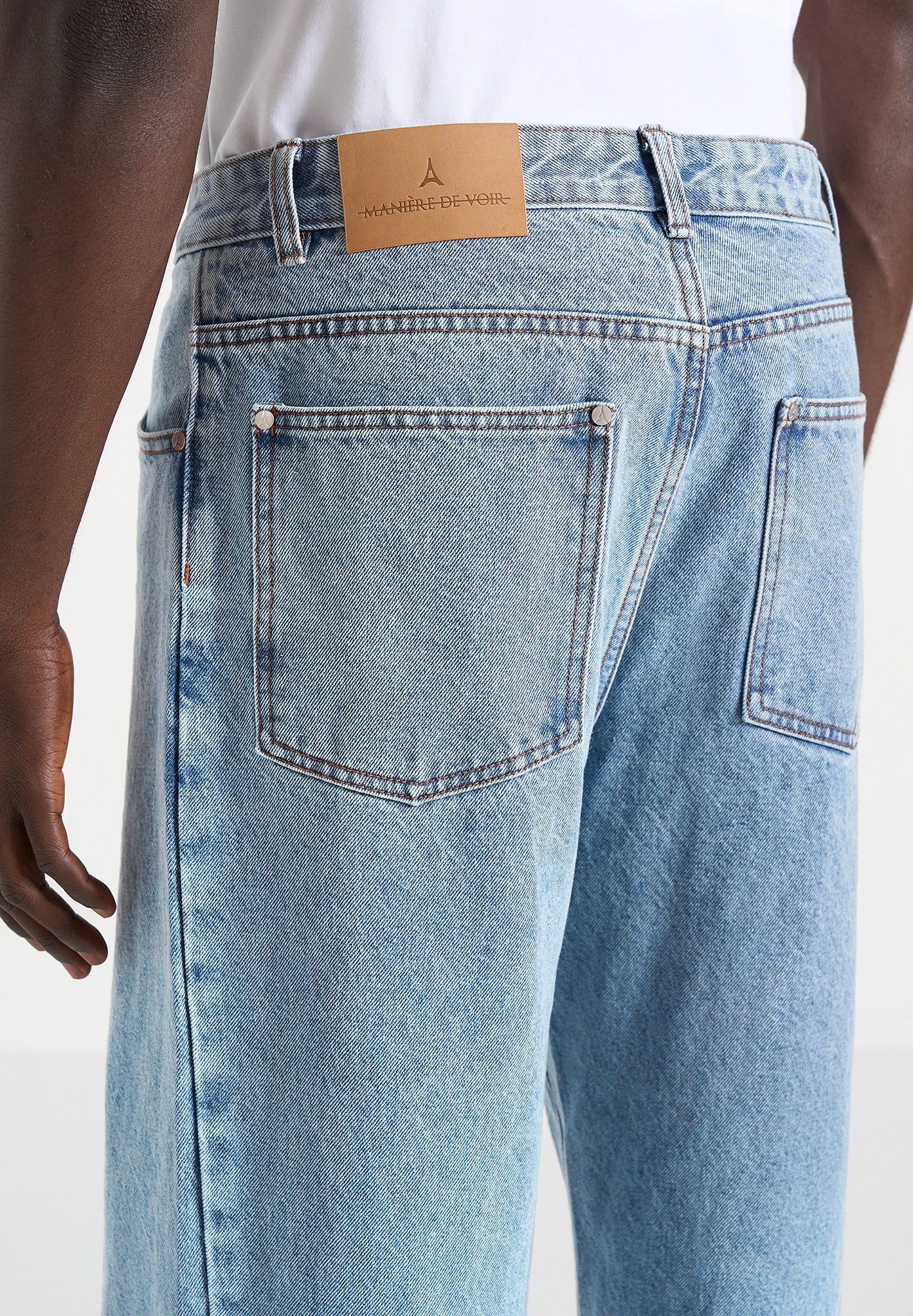 DN002 - Relaxed Fit Denim Jeans - Mid Blue - Image 3