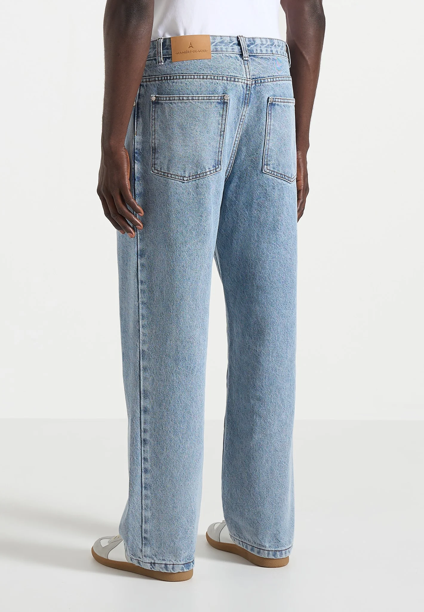 DN002 - Relaxed Fit Denim Jeans - Mid Blue - Image 4