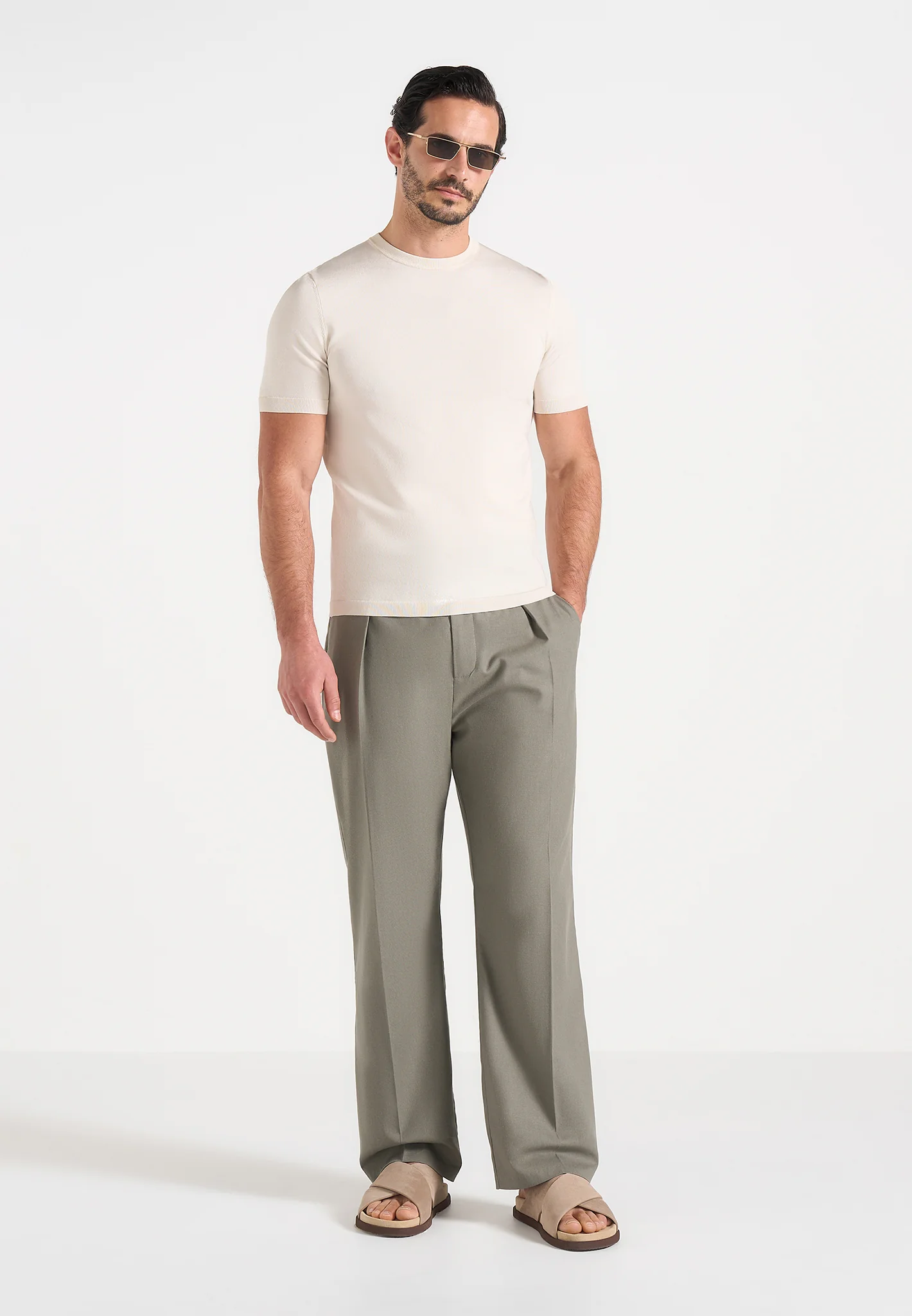 Dorian - Pleated Linen Trousers - Khaki - Image 4