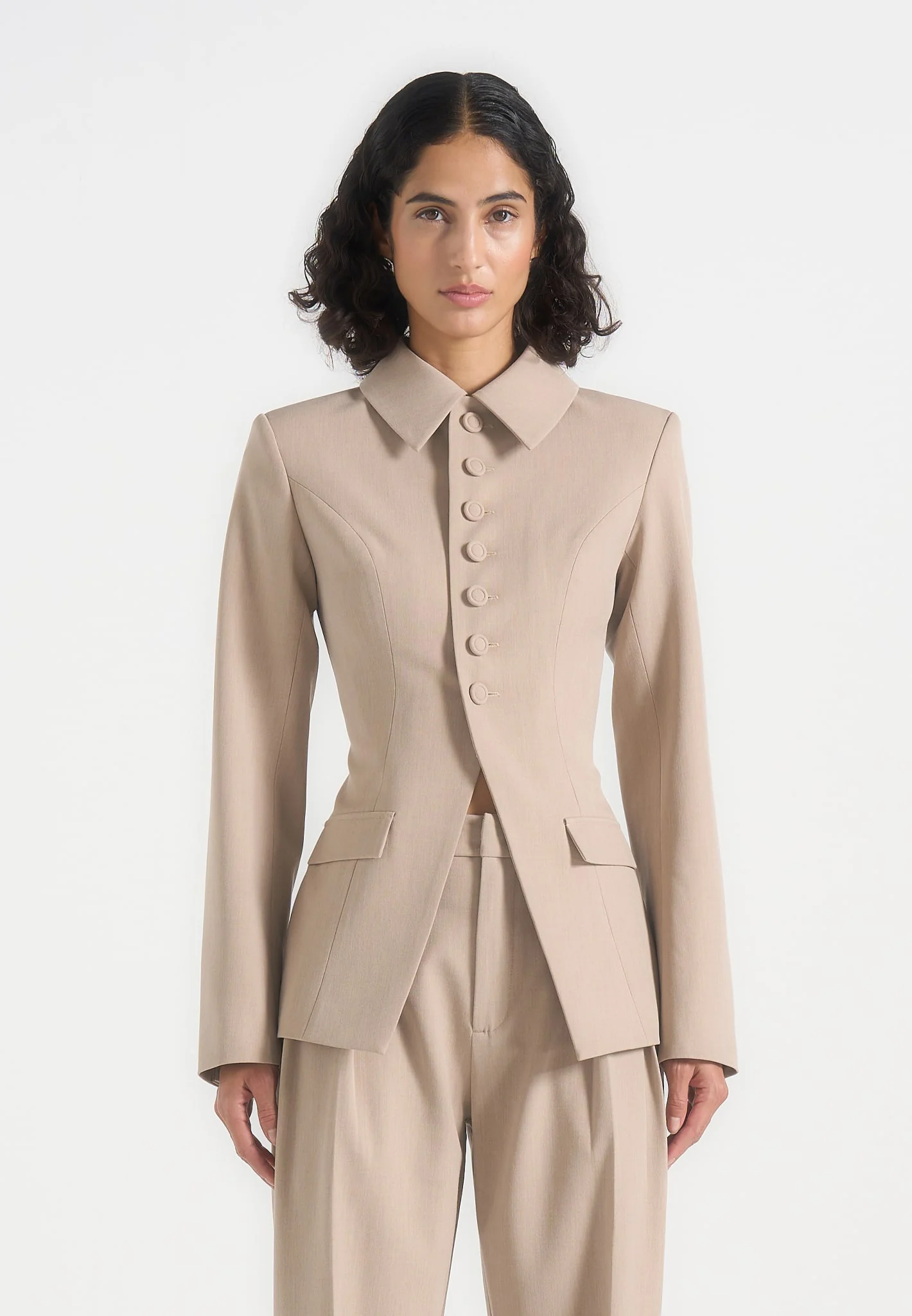 Harper - Tailored Cinch Blazer With Detachable Collar - Beige