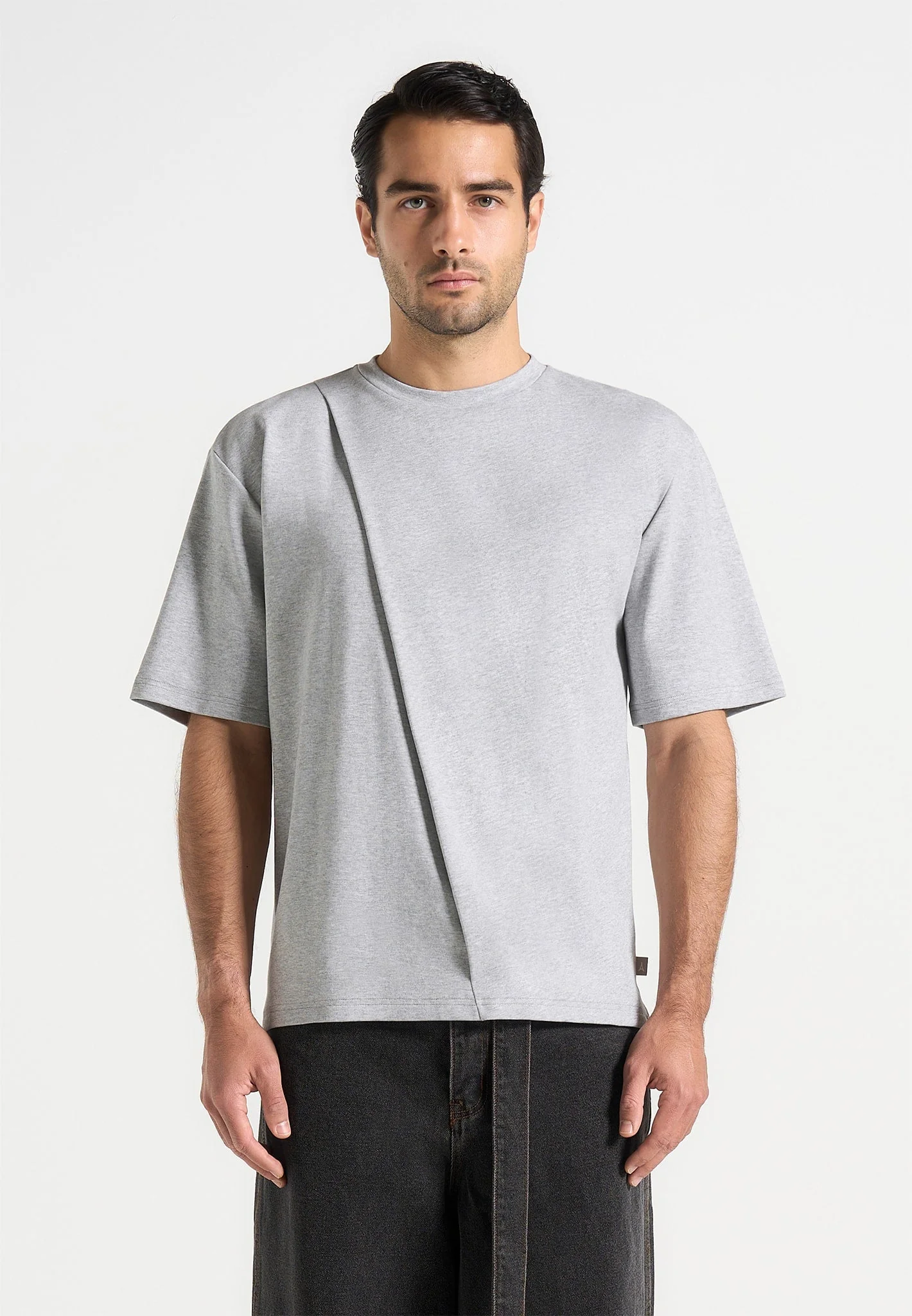Hugo - Relaxed Fit Cotton T-Shirt With Pleat - Grey - Image 5