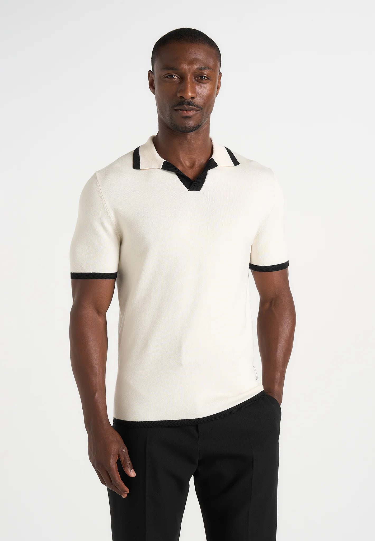 Lambert - Contrast Detail Knit Polo Shirt - Cream