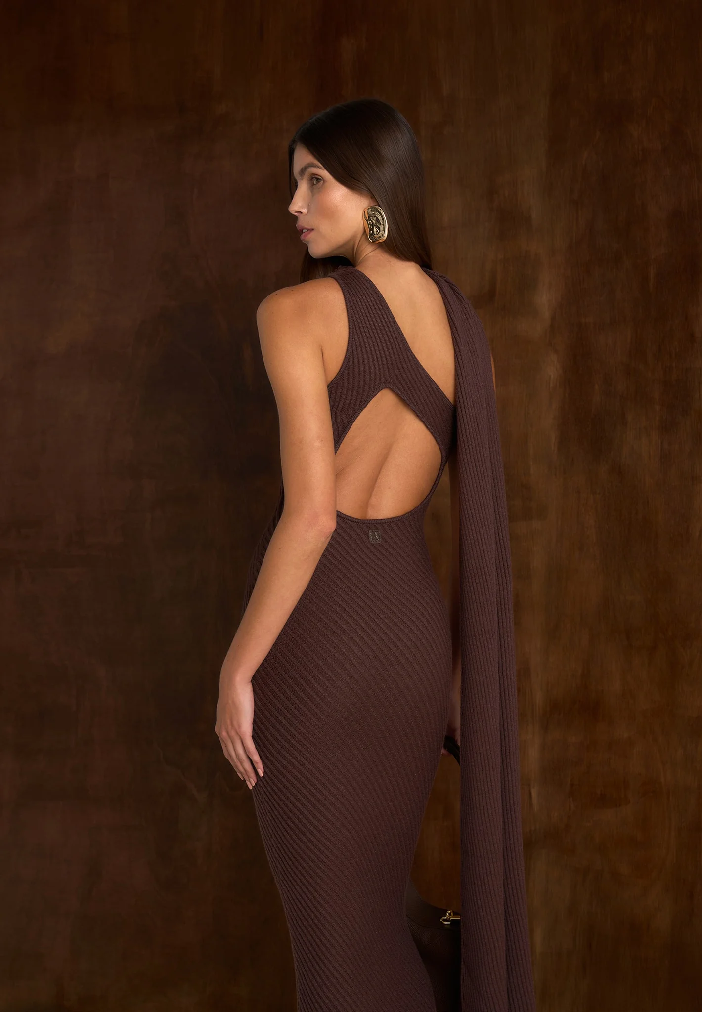 Laya - Asymmetric Knit Maxi Dress With Scarf - Brown - Image 7
