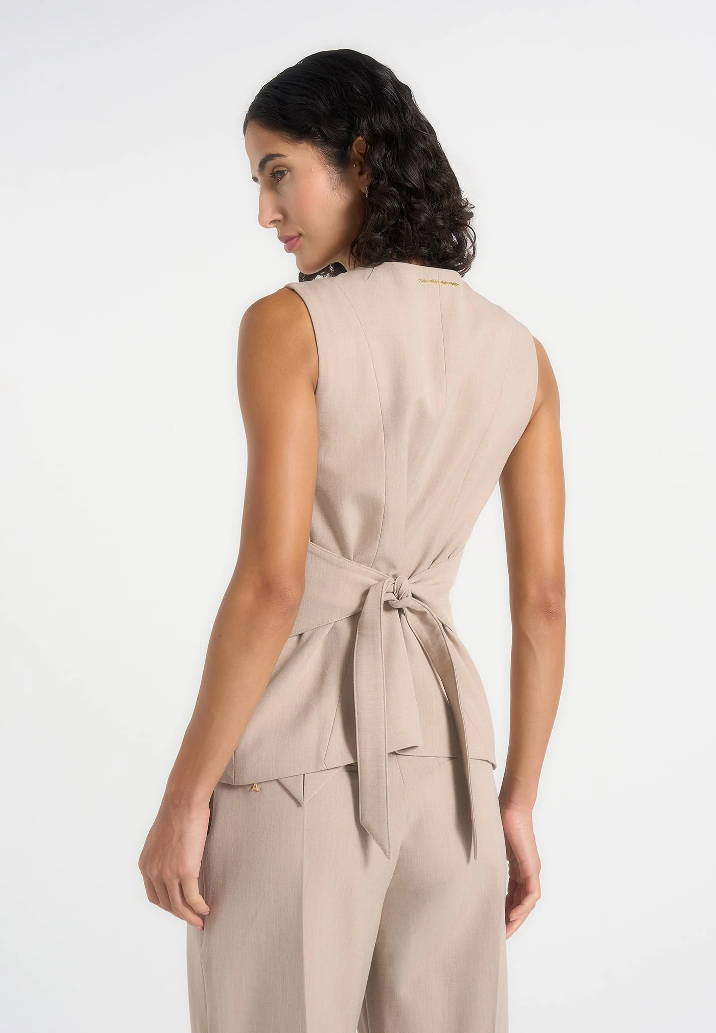 Maisie - Tailored Crew Neck Cinch Waistcoat - Beige - Image 2