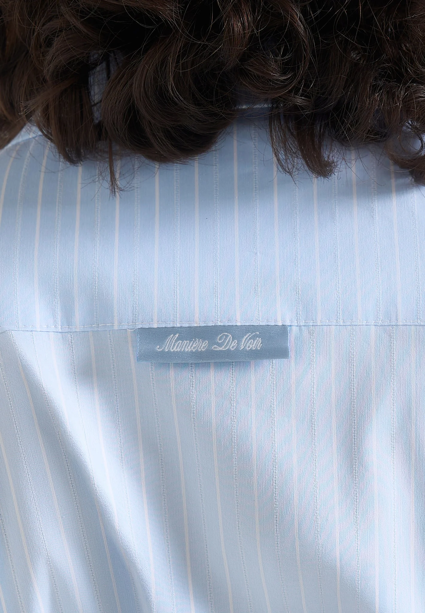 Malia - Sleeveless Tie Waist Cropped Shirt - Pale Blue - Image 4