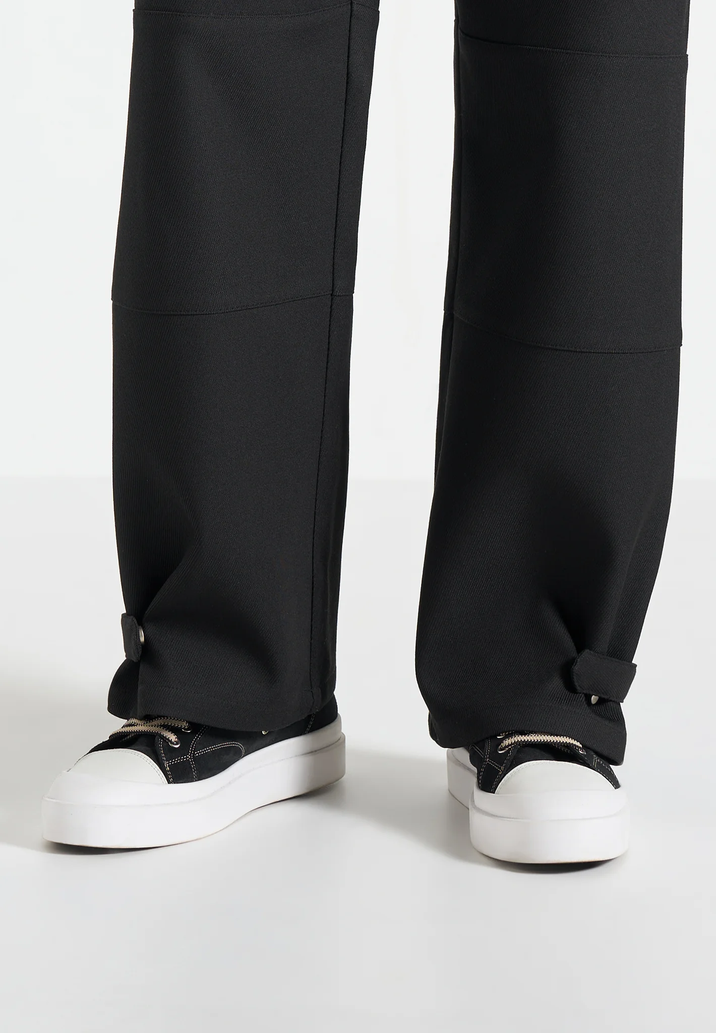 Mathis - Twill Signature Wide Leg Cargo Trousers - Black - Image 6
