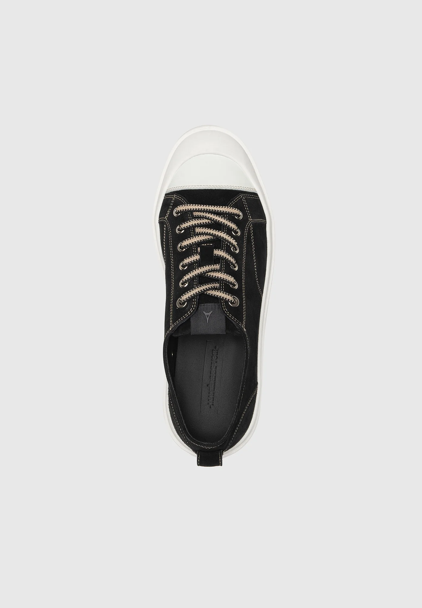Men's Vienna - Suede Contrast Stitch Sneaker - Black - Image 9