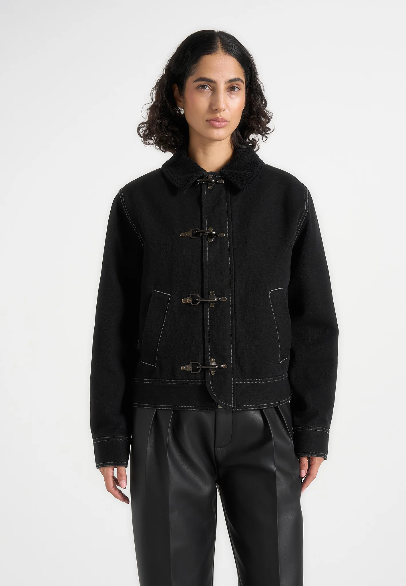 Nino - Clasp Detail Contrast Stitch Gabardine Jacket - Black - Image 3