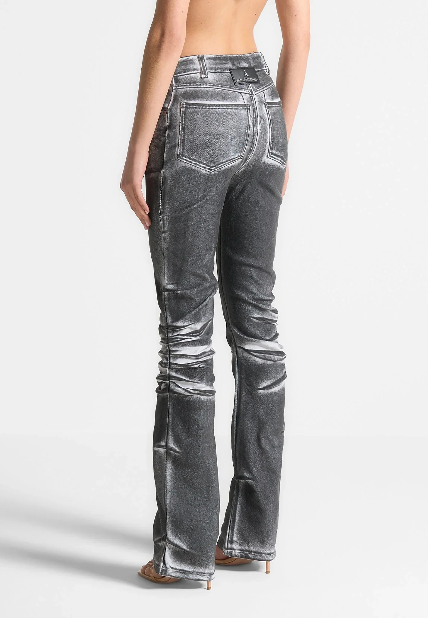 Oil Print Tacked Fit and Flare Jeans - White/Grey - Image 4