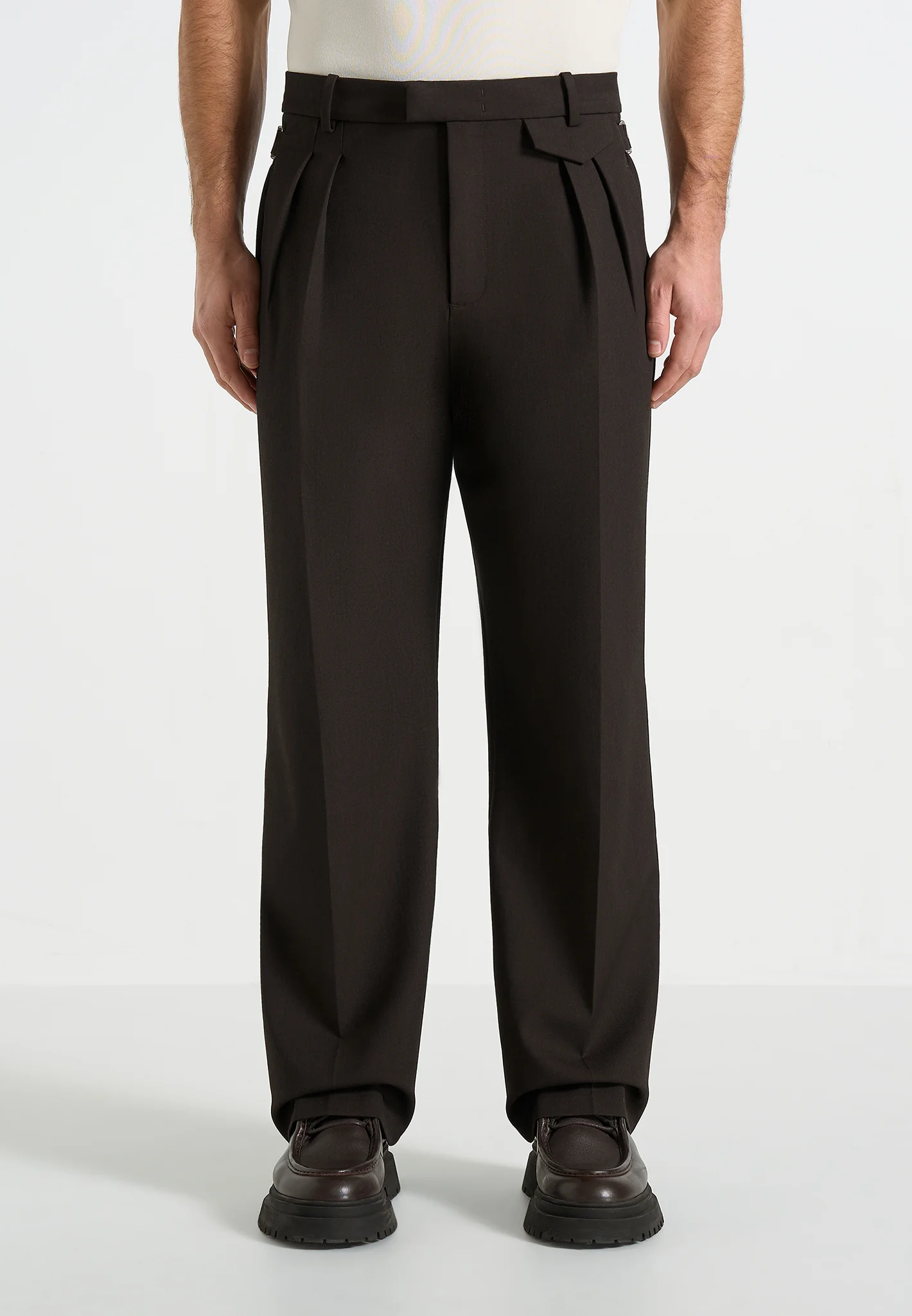 Pierre - Twin Pleat Tailored Trousers - Dark Brown