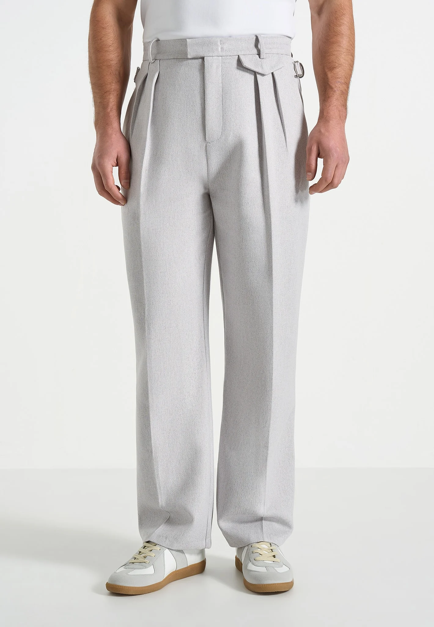 Pierre - Twin Pleat Tailored Trousers - Light Grey