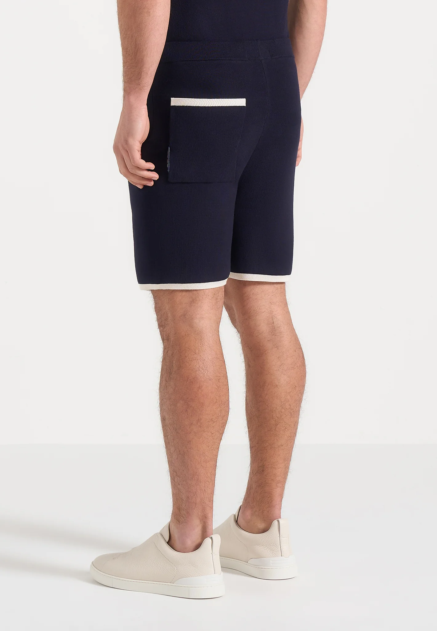 Regis - Contrast Detail Knit Shorts - Navy - Image 4