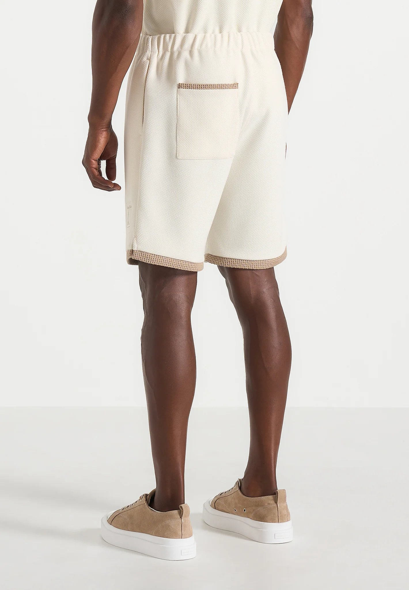 Reuben - Crochet Detail Shorts - Cream - Image 4