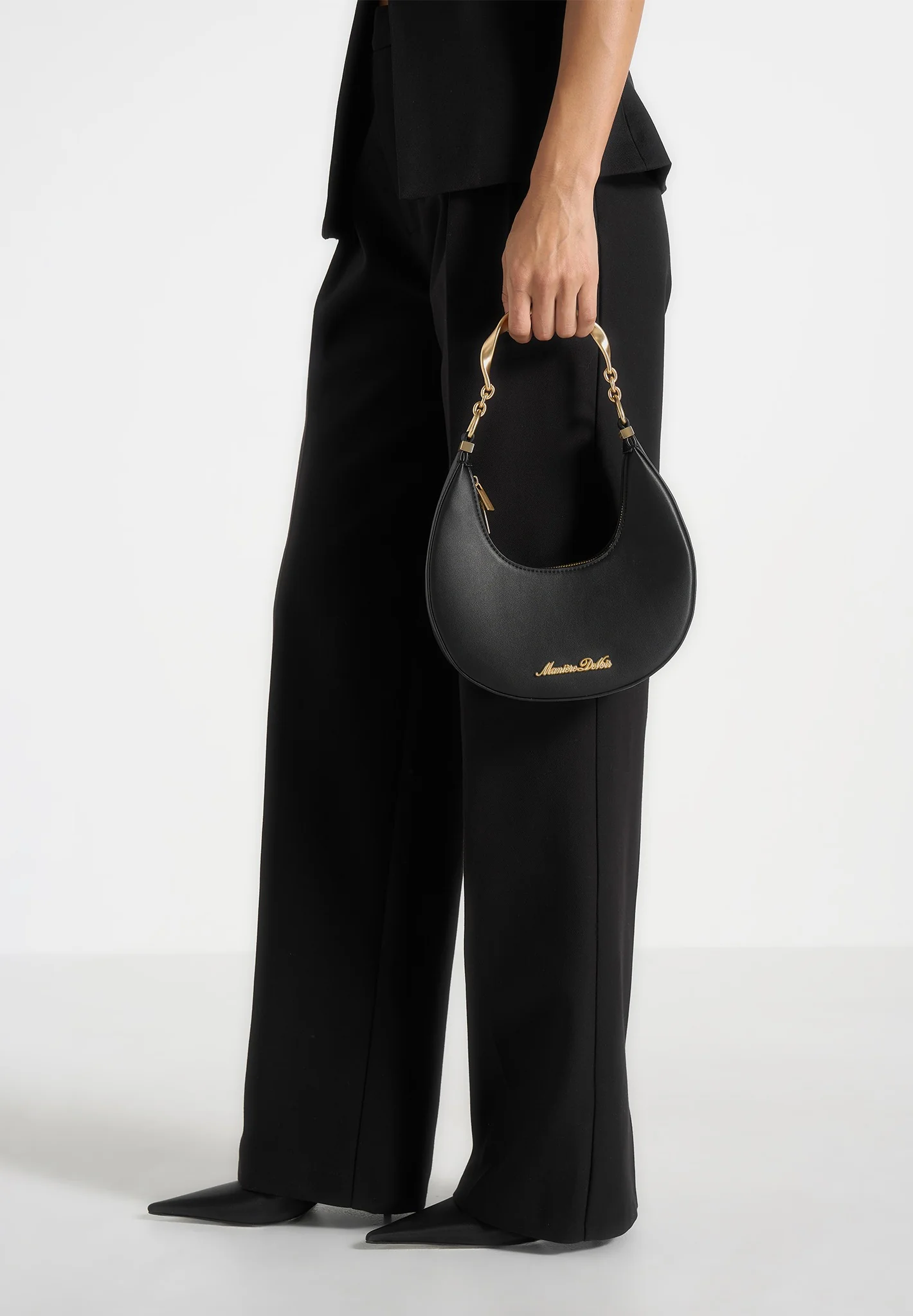 Sadie - Sculpted Leather Crescent Bag - Black - Image 2
