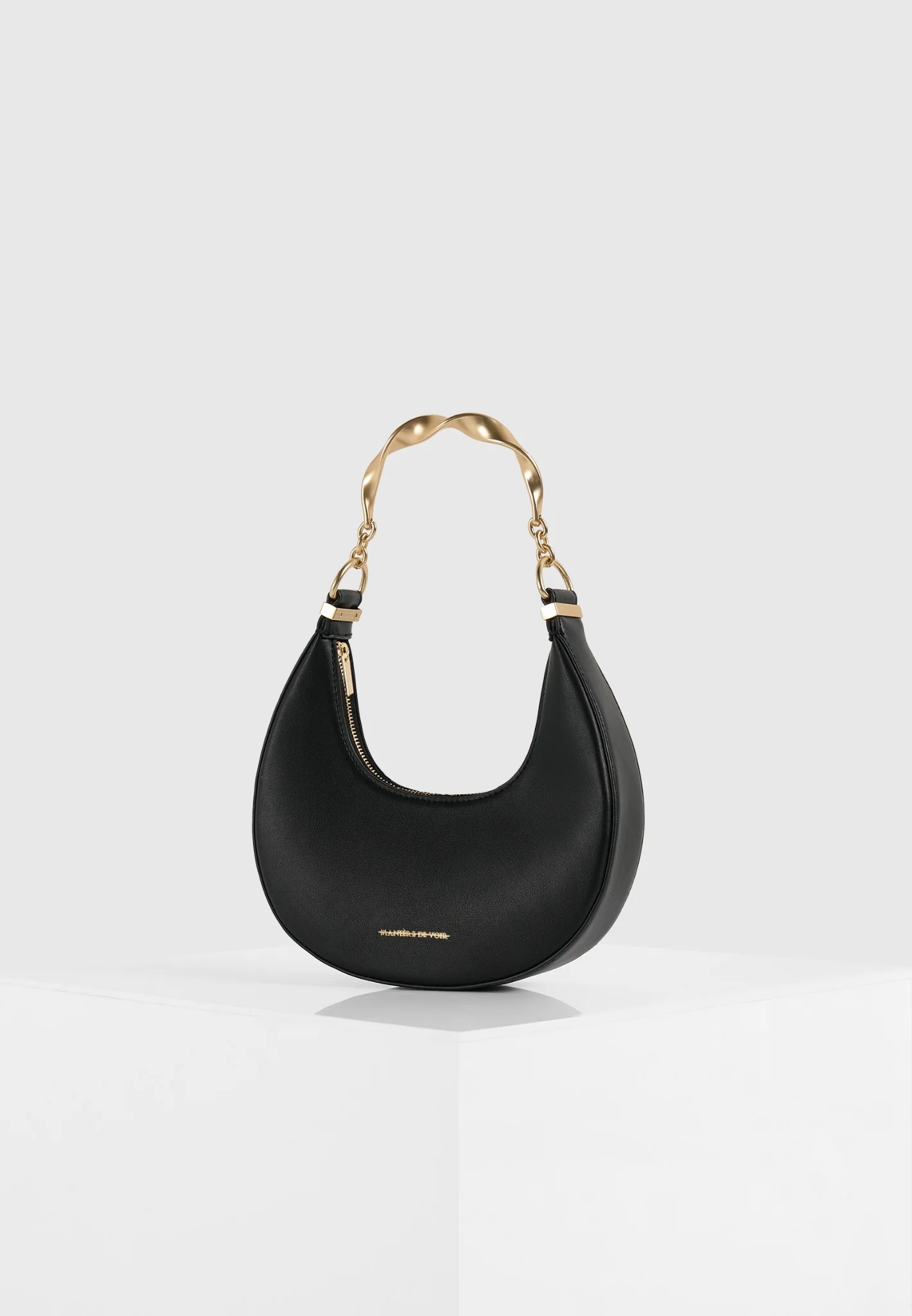 Sadie - Sculpted Leather Crescent Bag - Black - Image 4