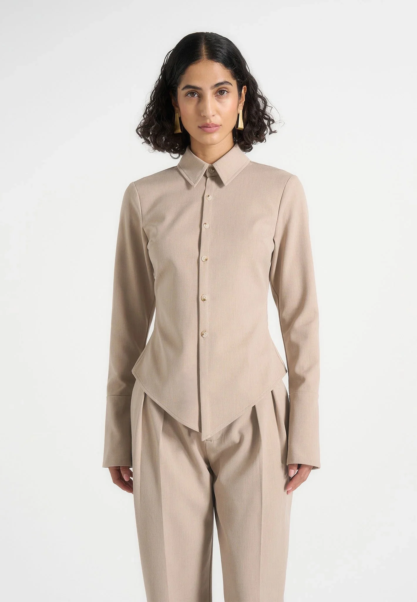 Sonia - Tailored Cinch Shirt - Beige