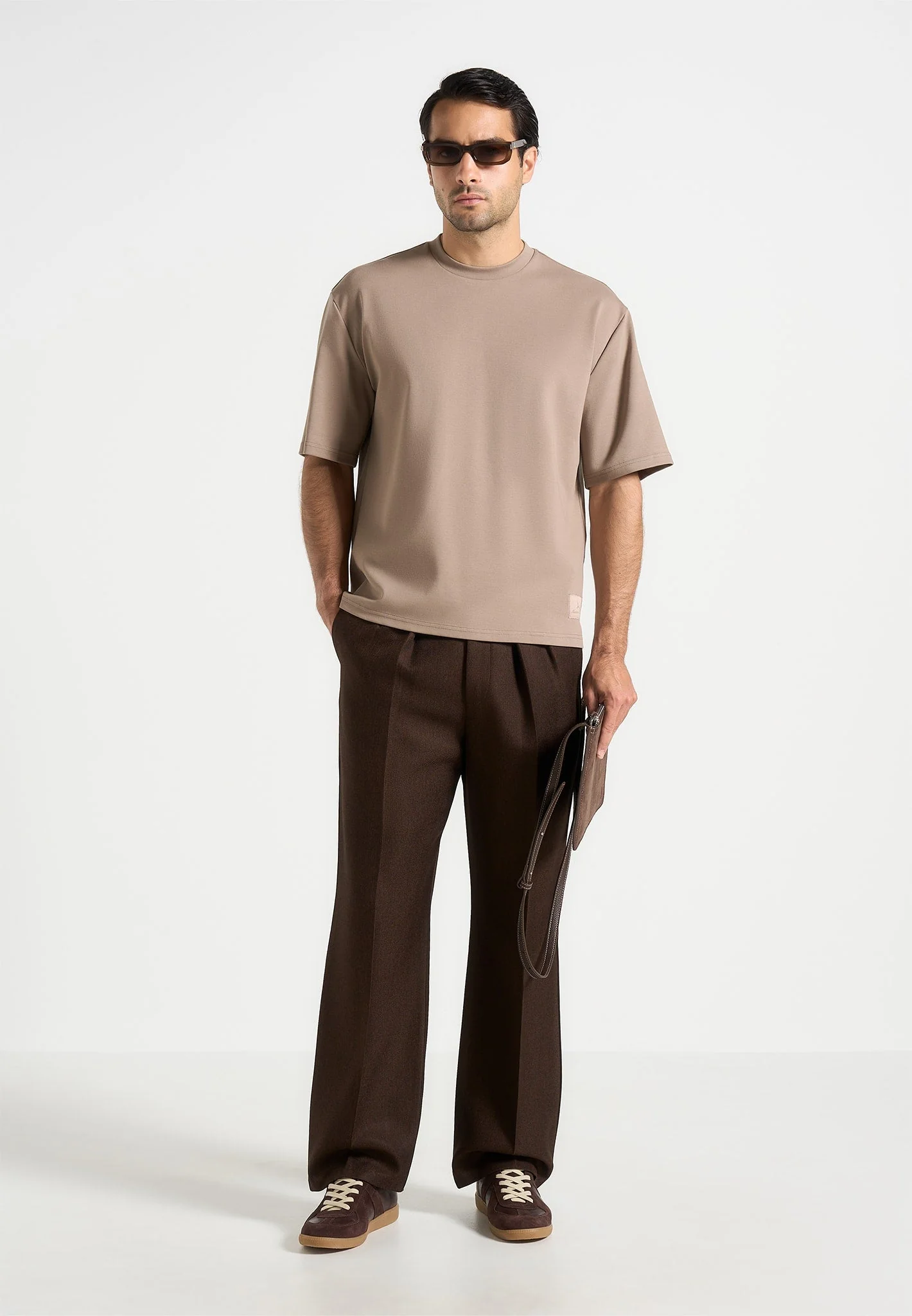 TS007 - Unisex Relaxed Fit Cotton T-Shirt - Taupe - Image 4