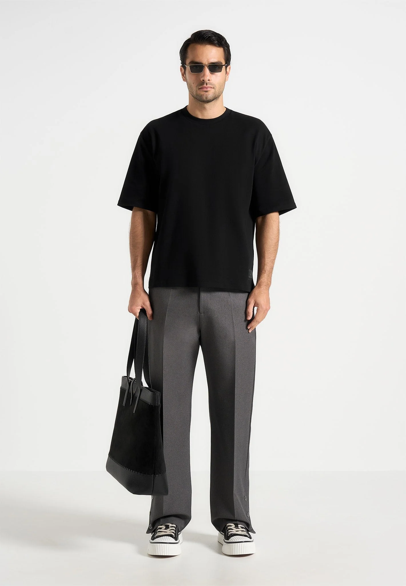 TS007 - Unisex Relaxed Fit Cotton T-Shirt - Black - Image 4
