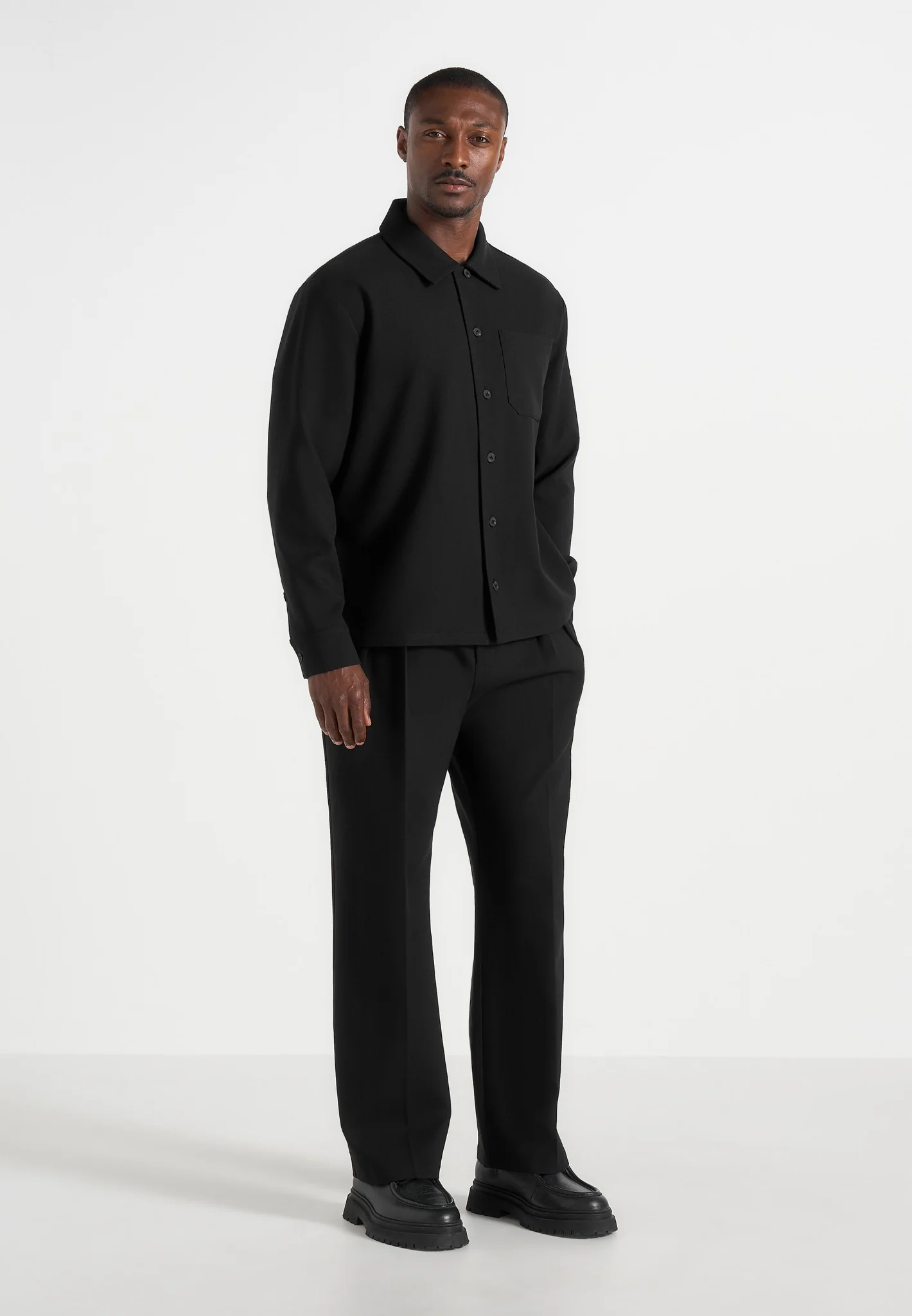 Valentin - Tailored Overshirt - Black